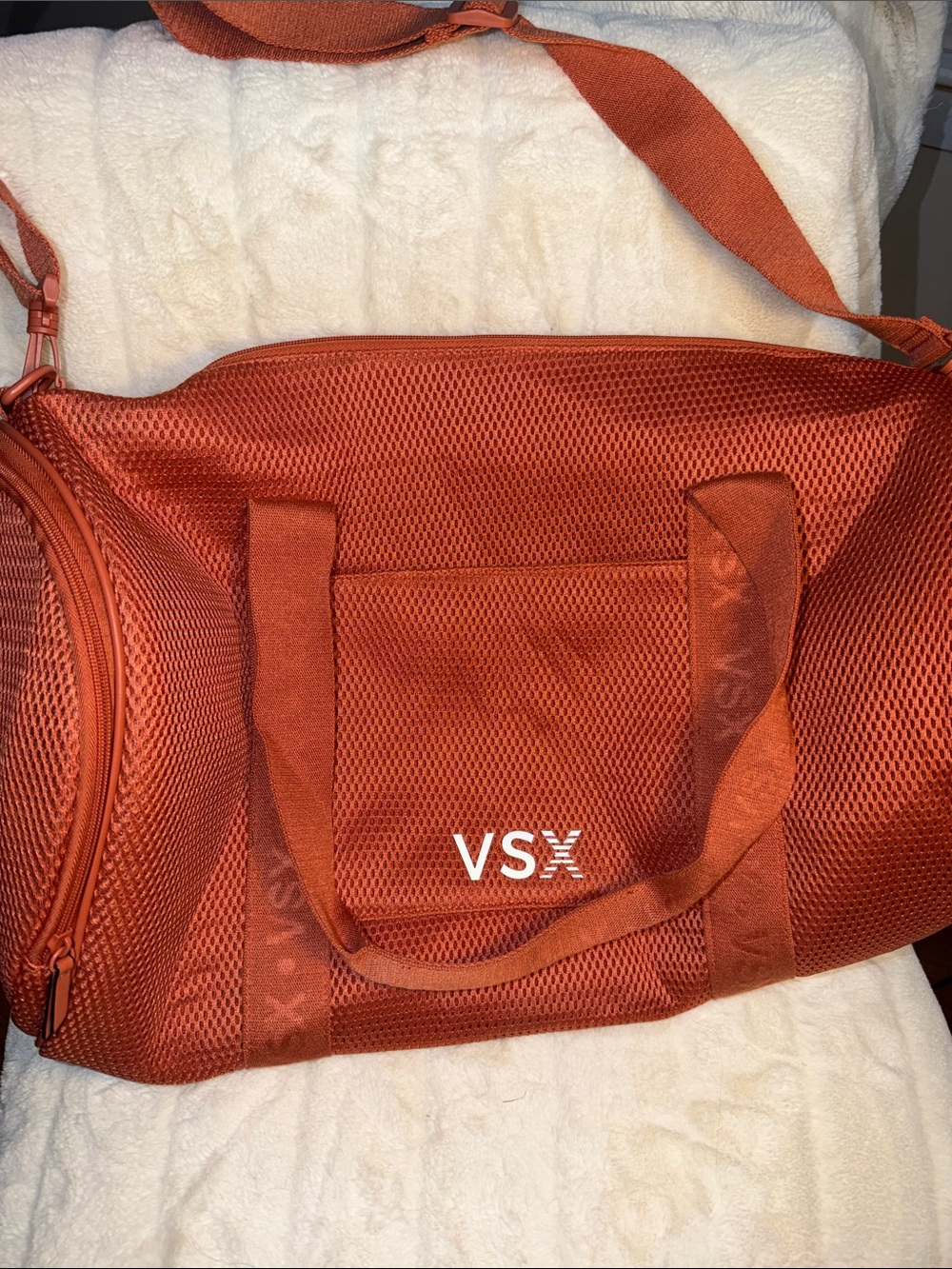 VSX Mesh Duffle Bag in Rust